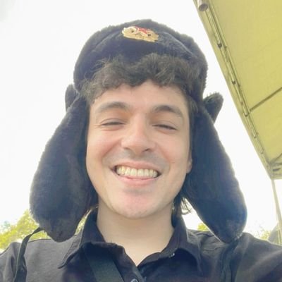 leotrely's profile picture