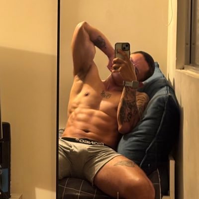 LLJUANDALL's profile picture