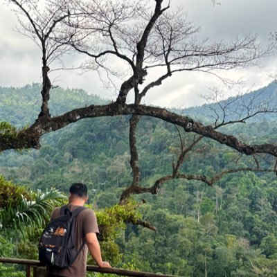 Puput57377399's profile picture