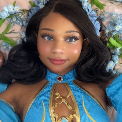 goodnightlilix's profile picture