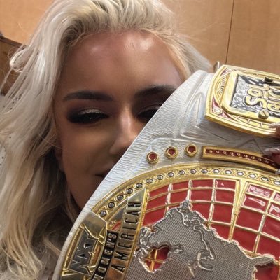 D ❄️Blakes version)'s profile picture