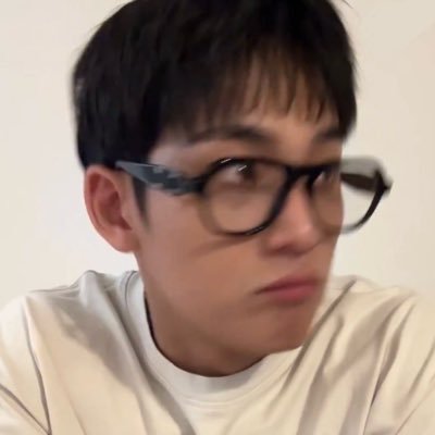 moved to @filmedjeon's profile picture