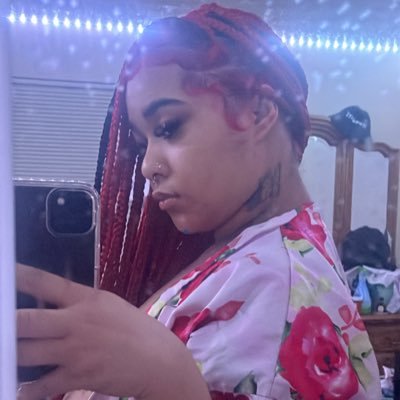 Jewelie1_'s profile picture