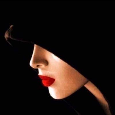 Rose_Nur_'s profile picture