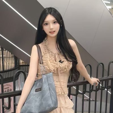 沈是南溪的溪's profile picture