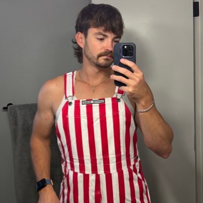 JP ⚾️🏈🌽's profile picture