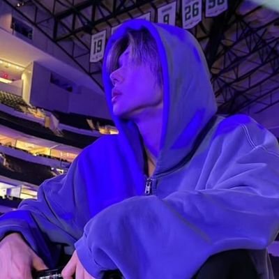 jj ✰˚ 🐈⬛'s profile picture