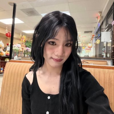 woeleaa's profile picture