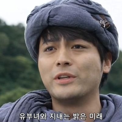 ₩9's profile picture