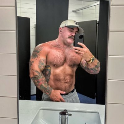 mtlstud's profile picture