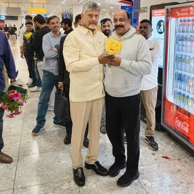 Ravi Vallabhaneni (పెట్టుబడుల ఆంధ్ర)'s profile picture