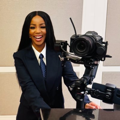 ATHI GELEBA 🇿🇦's profile picture