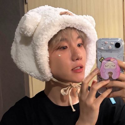 clydestx's profile picture