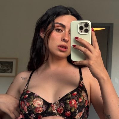 mariposa's profile picture