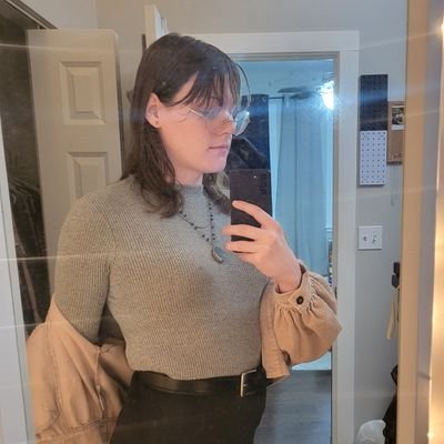 DeliaCore's profile picture