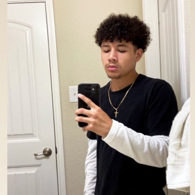 214Mando09's profile picture