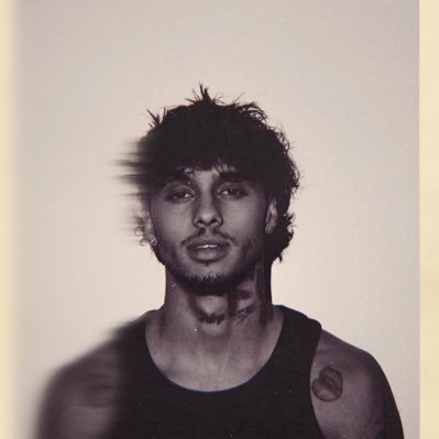 RoniOblock's profile picture