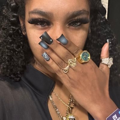 PrettiestBull's profile picture