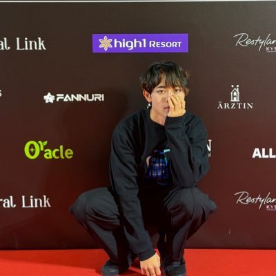 𝐓𝐒𝐔𝐍𝐀𝐌𝐈's profile picture