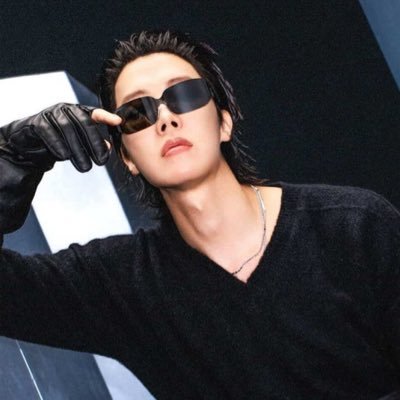 HopeWorldDiary's profile picture