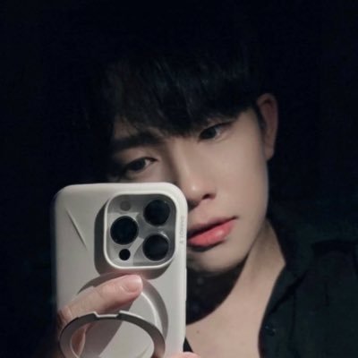 高冷學長's profile picture