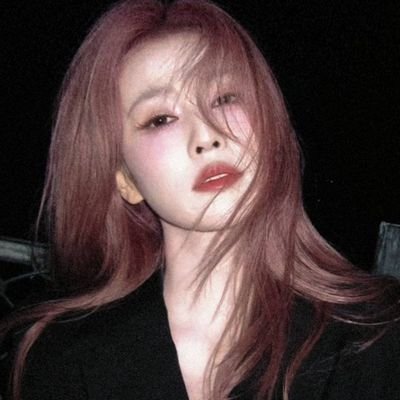 deardamphir's profile picture
