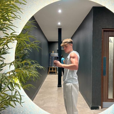 georgethestud's profile picture