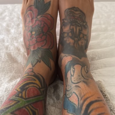tattedbodysuit's profile picture