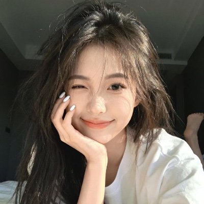 aveebewca's profile picture