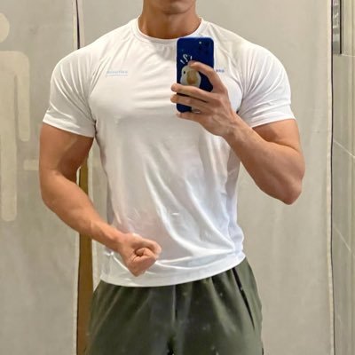 50码大脚巨神's profile picture