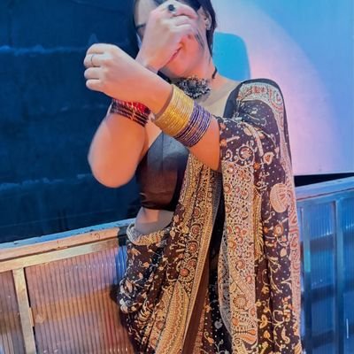 নারী (বঙ্গীয় ললনা )'s profile picture
