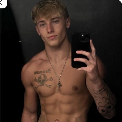 gassybeefcakes2's profile picture