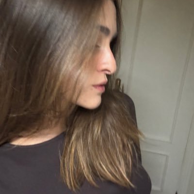 anavcoqui's profile picture