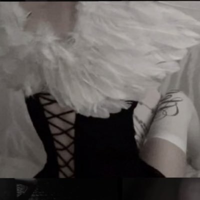 Eden🕯️'s profile picture