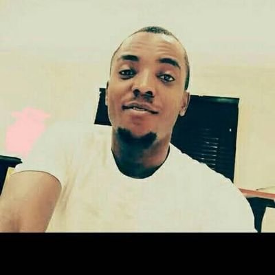 efewonyi's profile picture