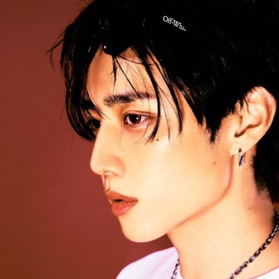 어떰's profile picture