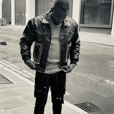 REUSCKIE 🇬🇭 🇬🇧's profile picture