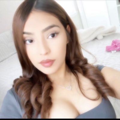 Angela's profile picture