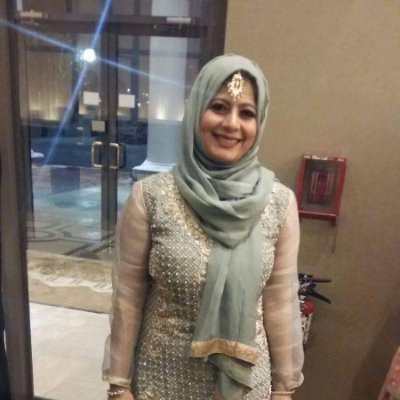 راویہ ملک(پیرنی جی)'s profile picture