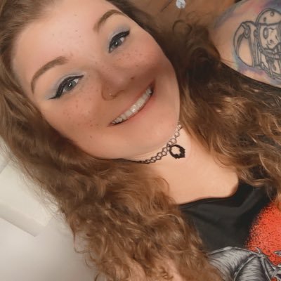 dani 🦇's profile picture