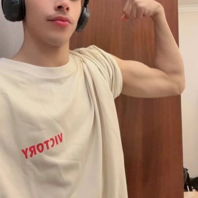 AlmtyryRyh34840's profile picture