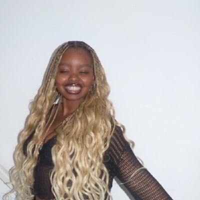 p's profile picture