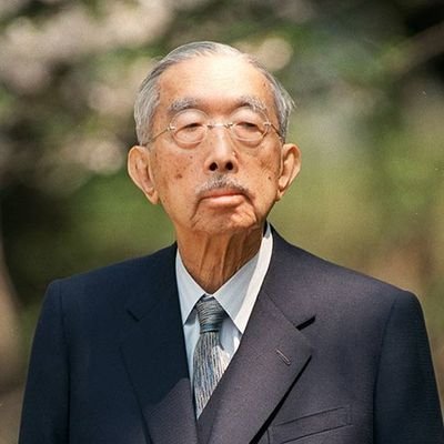 左翼's profile picture