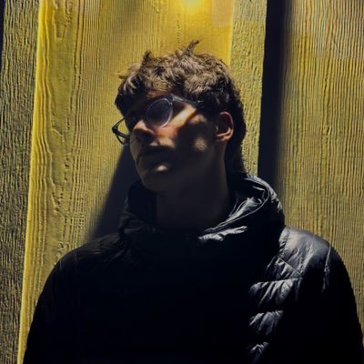 whyoscar's profile picture