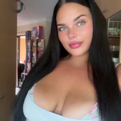 bubblegum brat | DM TO PURCHA$E🇦🇺🫧💖's profile picture