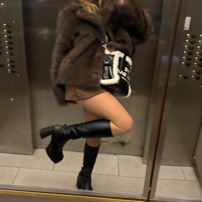 Goddess molly's profile picture