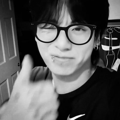 kooktoise's profile picture
