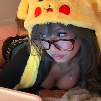 snow's profile picture