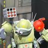 ガラスの腰を持つ男 的头像