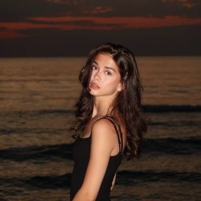 zoe ˚꩜。's profile picture